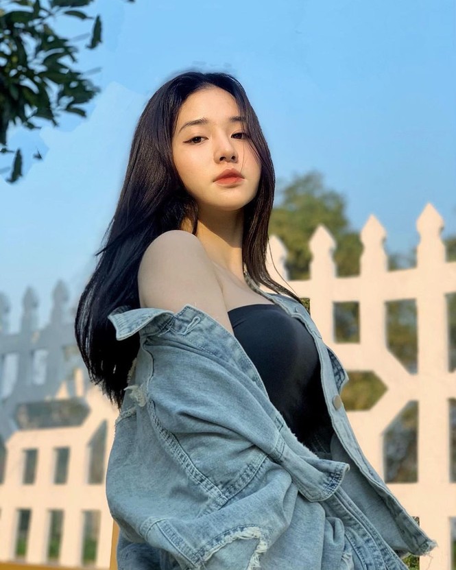 Nụ cười tỏa nắng của Mai Linh thực sự