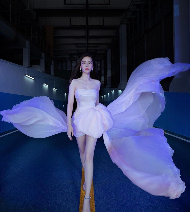 Angelababy xinh đẹp tựa nữ thần - ảnh 3 Angelababy xinh đẹp tựa nữ thần - ảnh 3