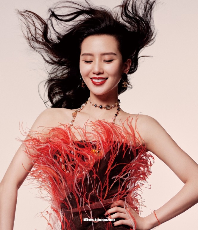 'Tiên nữ' Lưu Thi Thi quyến rũ sang chảnh hút hồn - ảnh 1