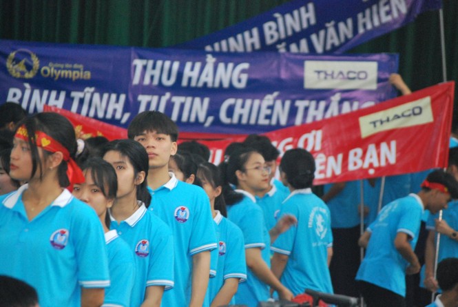 Nữ sinh Ninh Bình vô địch Đường lên đỉnh Olympia năm thứ 20 - ảnh 26