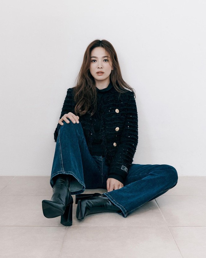 Song Hye Kyo yêu kiều đẹp buồn khi làm quý cô mùa đông - ảnh 14