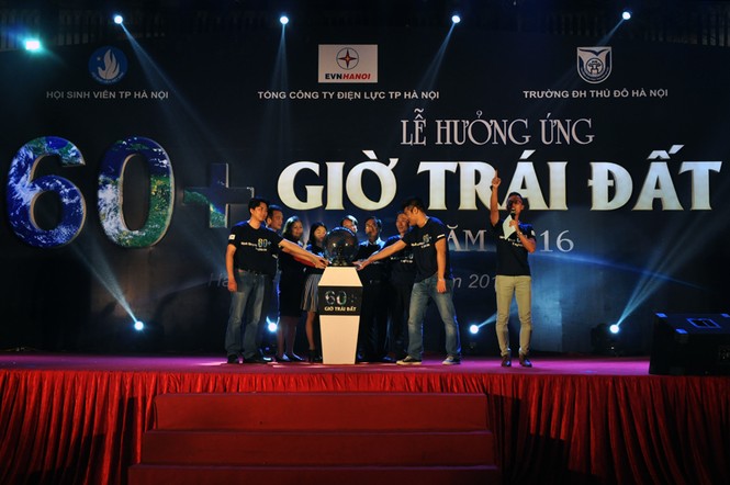 EVN HANOI hưởng ứng chiến dịch Giờ Trái đất 2016 - ảnh 2