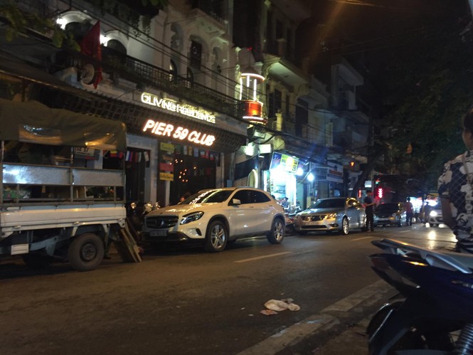 trông xe lậu, bãi xe lậu, hàng buồm, phường hàng buồm, tái lấn chiếm vỉa hè, - ảnh 8