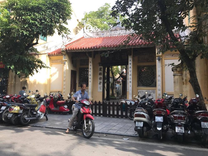 bãi xe, lấn chiếm, phố cổ, di tích, đình kim liên, đình quan đế - ảnh 5