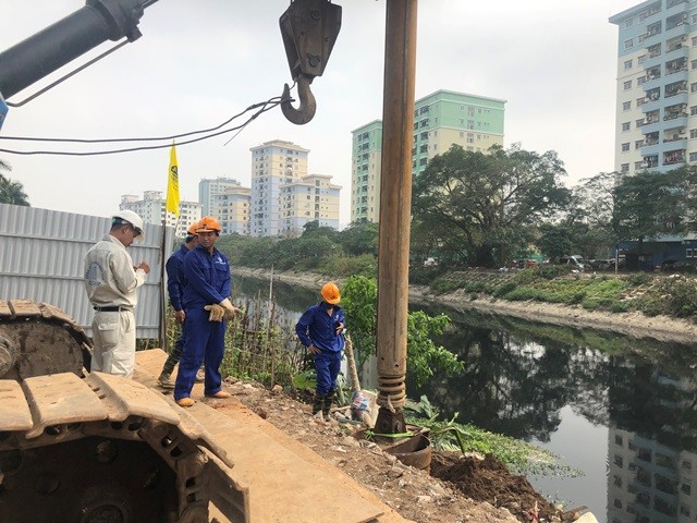 Cầu vượt sông Tô Lịch xây dựng trong 175 ngày - ảnh 1