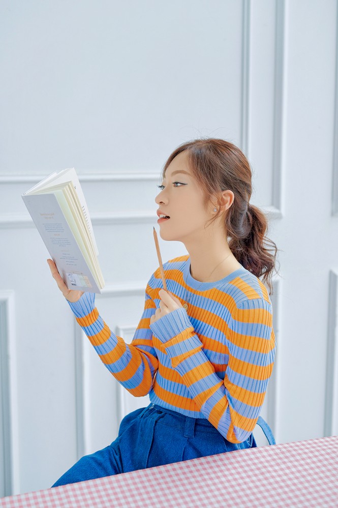 Hotgirl nói 7 thứ tiếng Khánh Vy bật mí phương pháp nắm chắc phần thi Ngữ pháp tiếng Anh - ảnh 1
