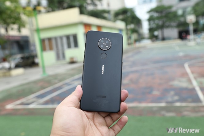 3 smartphone tầm trung đời 2019 giảm còn nửa giá, trở nên đáng mua - ảnh 3