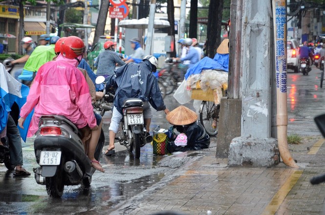 Công an TPHCM nỗ lực kéo giảm tội phạm sau chỉ đạo của Bí thư Thăng - ảnh 5