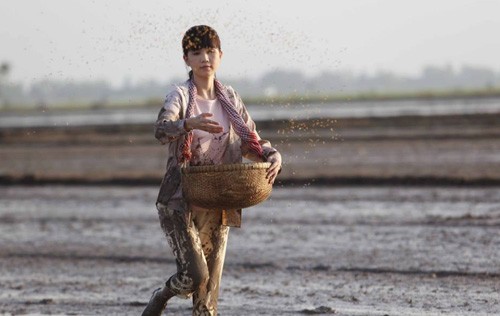Trailer phim 18 tỷ 'Vòng eo 56' của Ngọc Trinh hot nhất tuần - ảnh 1