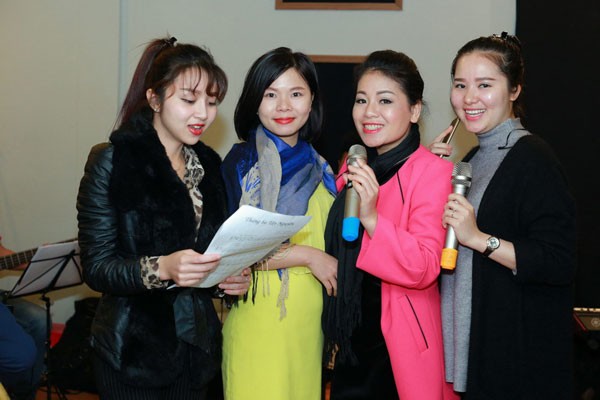 Anh Thơ từng có thời gian đi hát lót cho Trọng Tấn - ảnh 1