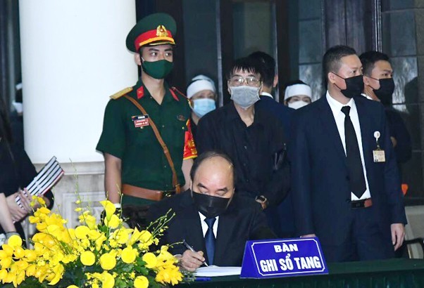 Nguyên Tổng Bí thư Lê Khả Phiêu là nhà lãnh đạo tâm huyết, trách nhiệm - ảnh 1