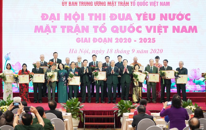 Thủ tướng: Cổ vũ mọi tầng lớp nhân dân vươn lên làm giàu chính đáng - ảnh 1