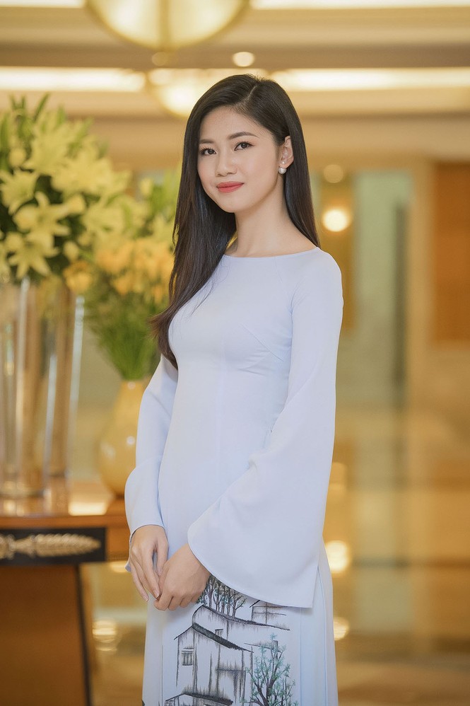 Dàn Hoa hậu, Á hậu duyên dáng với áo dài ở họp báo HHVN 2018 - ảnh 3