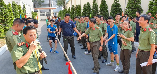 Tuổi trẻ Công an nhân dân sôi nổi hoạt động Tháng Thanh niên 2019 - ảnh 10