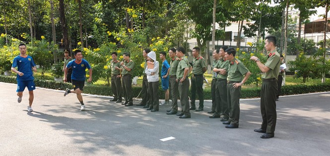 Tuổi trẻ Công an nhân dân sôi nổi hoạt động Tháng Thanh niên 2019 - ảnh 6