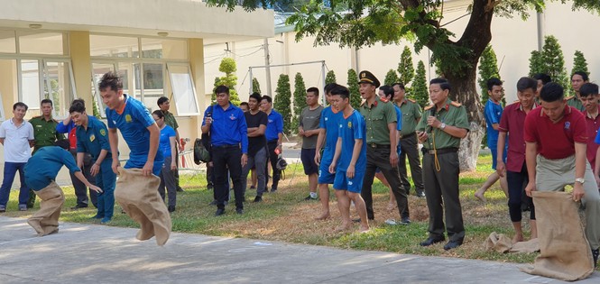Tuổi trẻ Công an nhân dân sôi nổi hoạt động Tháng Thanh niên 2019 - ảnh 8
