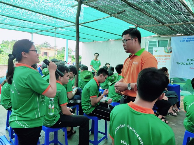 Chàng kỹ sư trẻ 'hoá phép' bắt cây dừa nước tiết ra mật - ảnh 6