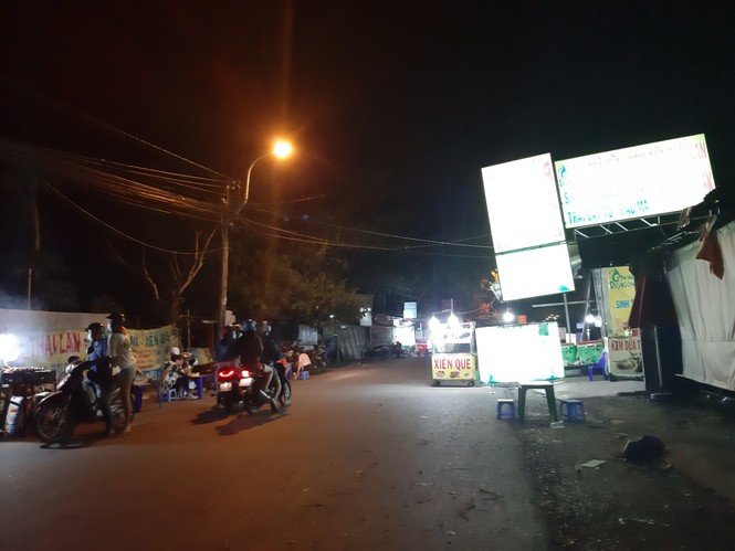 quán hàng đông trở lại - ảnh 3