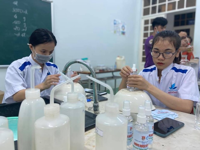 ĐH Công nghệ Miền Đông - ảnh 1