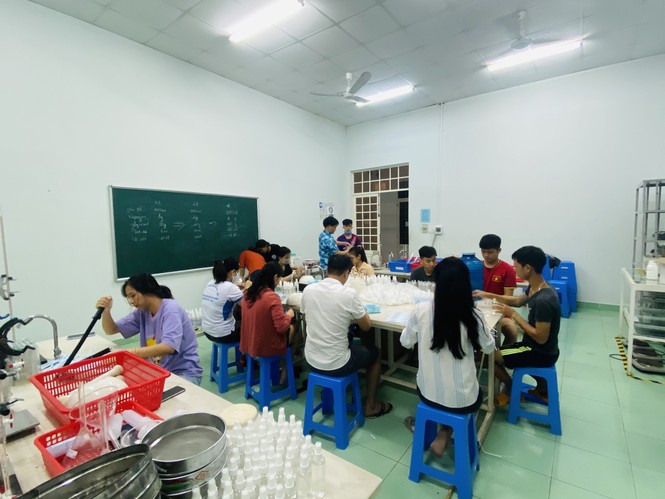 ĐH Công nghệ Miền Đông - ảnh 10