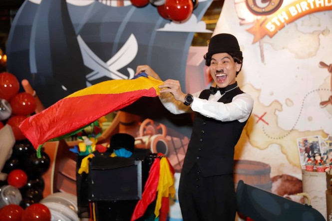 Ảo thuật gia - ảnh 1
