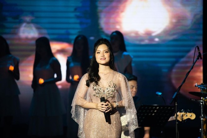 Sunny Đan Ngọc - ảnh 1