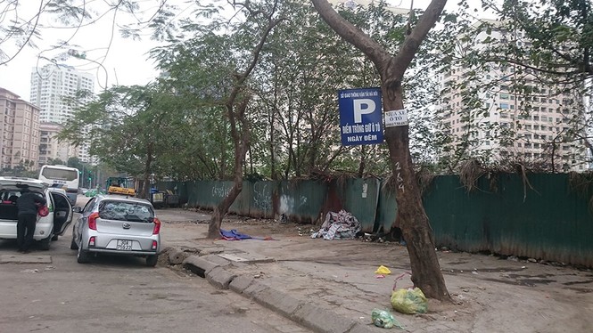 Hà Nội: Bãi trông ôtô