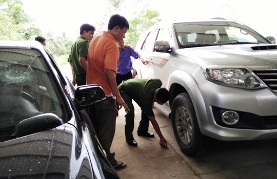 Một gia đình bị truy sát kinh hoàng giữa ban ngày - ảnh 4