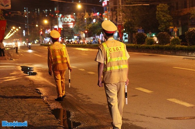 101 chiêu trò ma men đối phó với cảnh sát - ảnh 3