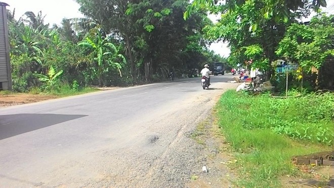 Cựu giáo viên bán ma túy trong nhà nghỉ - ảnh 1