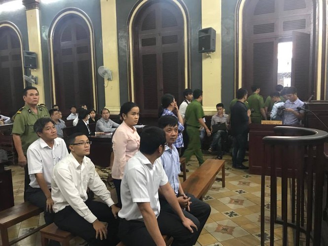 Tổng Giám đốc VN Pharma ngất xỉu khi nghe lệnh bắt tại tòa - ảnh 4