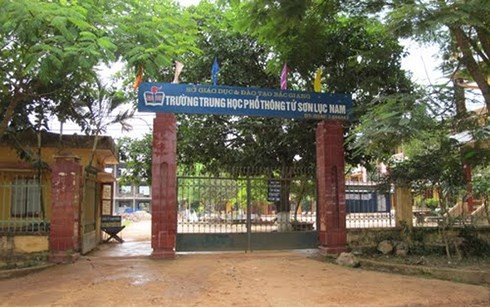 Vụ nữ sinh bị đâm trước cổng trường: Nghi phạm lên cơn cuồng ghen - ảnh 2