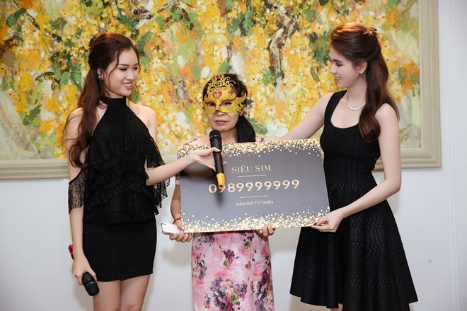 Siêu SIM 0989999999 vừa được sang tay giá gần triệu USD - ảnh 1