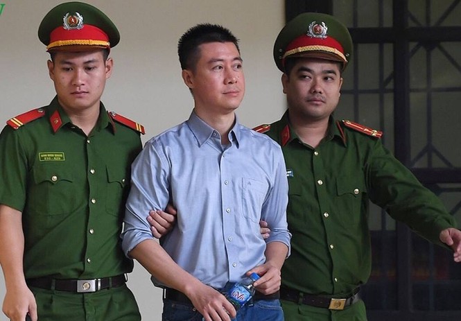Đề nghị phạt Phan Sào Nam 7 năm tù, Nguyễn Văn Dương tối đa 13 năm tù - ảnh 2