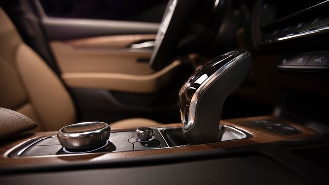 Sedan hạng sang Cadillac CT5 mới lộ những hình ảnh đầu tiên - ảnh 3