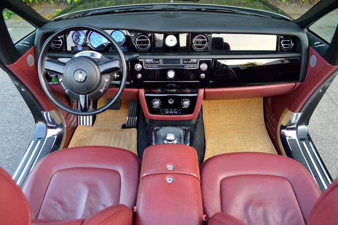 Rolls-Royce Phantom Drophead Coupe 2008 bán đấu giá chỉ 3,1 tỷ đồng - ảnh 3
