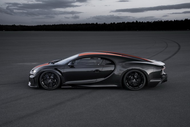 Bugatti Chiron thiết lập kỷ lục tốc độ mới - ảnh 1