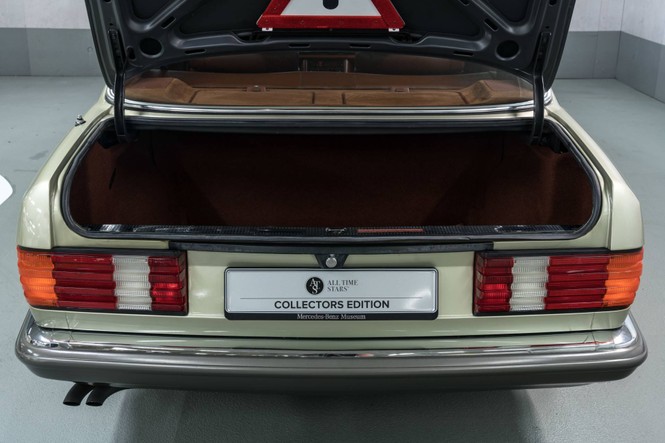 Mercedes-Benz S-Class 37 năm tuổi được đinh giá hơn 1,2 tỷ đồng - ảnh 7