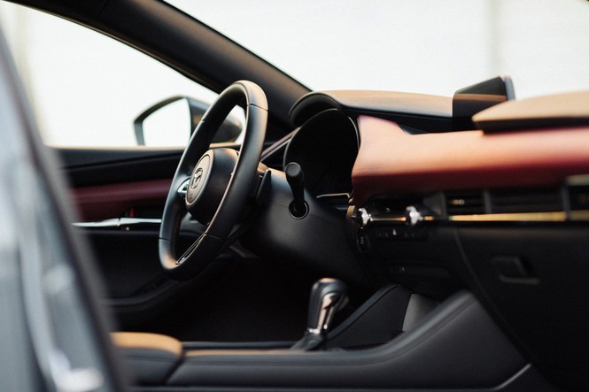 Mazda 3 2020 được nâng cấp tại Mỹ, giá từ 520 triệu đồng - ảnh 2