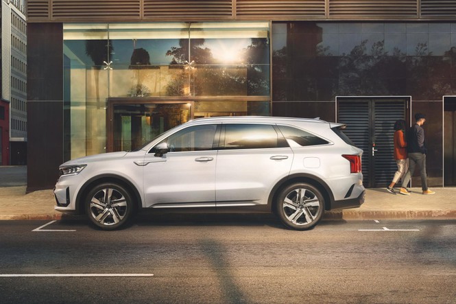 Lộ thông số chính thức của Kia Sorento thế hệ mới - ảnh 1