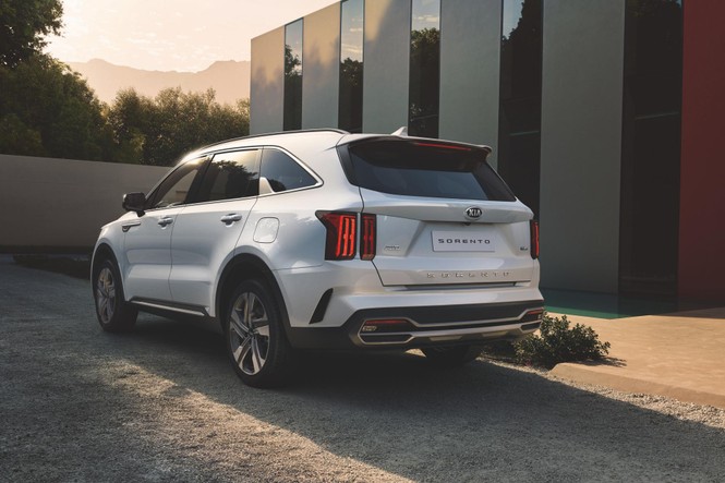 Lộ thông số chính thức của Kia Sorento thế hệ mới - ảnh 2