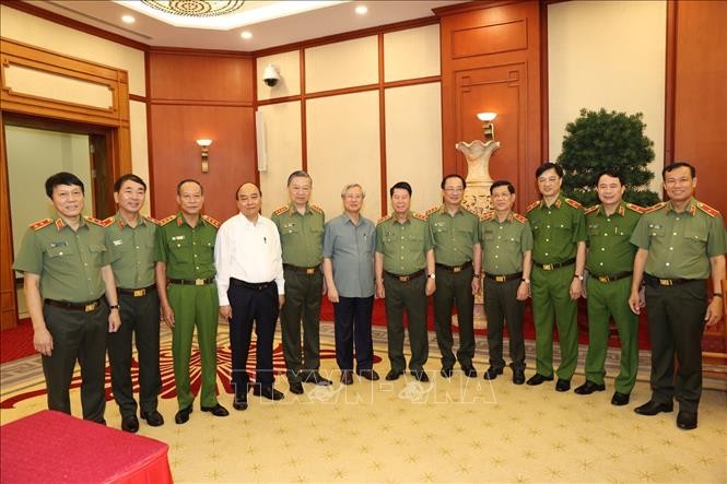 Tổng Bí thư, Chủ tịch nước chủ trì buổi làm việc với Thường vụ Đảng ủy Công an Trung ương - ảnh 4