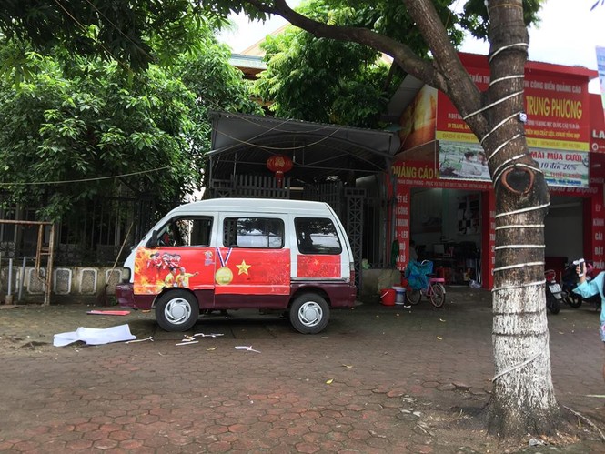 Thành Sen nhuộm sắc đỏ trước trận bán kết Việt Nam - Hàn Quốc - ảnh 3