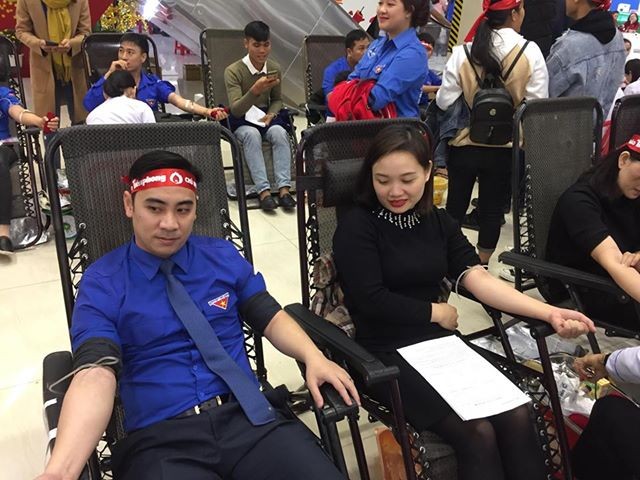 Hơn 1000 người tham gia ngày hội Chủ nhật đỏ tại Hà Tĩnh - ảnh 11