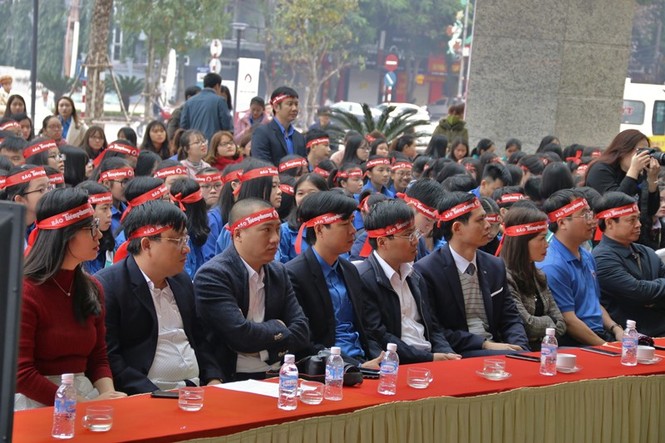 Hơn 1000 người tham gia ngày hội Chủ nhật đỏ tại Hà Tĩnh - ảnh 3