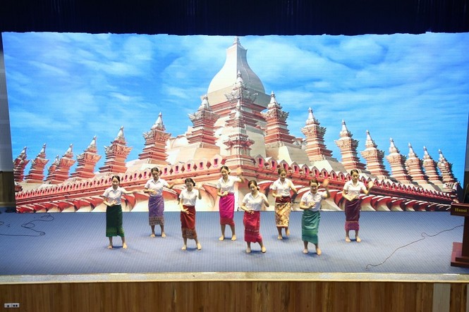 Du học sinh nước ngoài tìm hiểu về Tết cổ truyền Việt Nam - ảnh 1