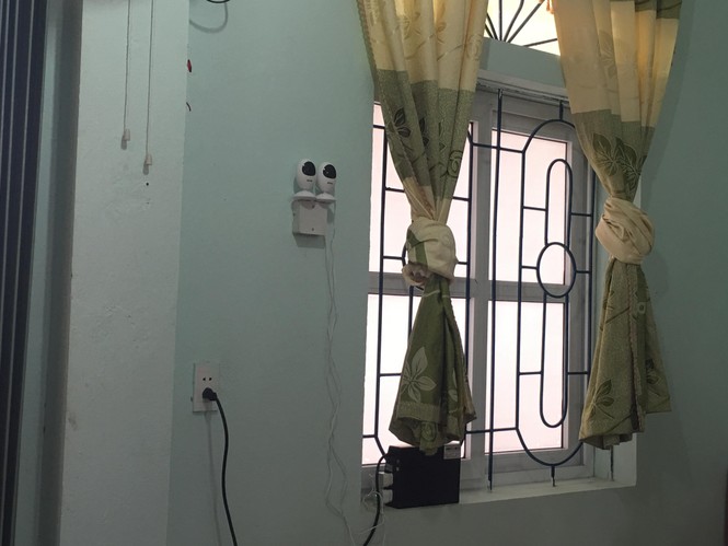 Đột nhập căn phòng đặc biệt chứa đề thi, bài thi - ảnh 6