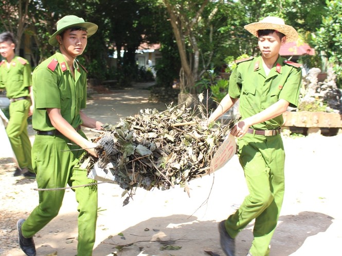 Sinh viên cảnh sát học hết năm nhất sẽ “3 cùng” với người dân - ảnh 3