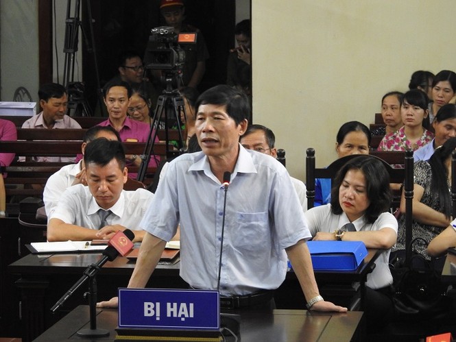 Xét hỏi về video có thể 'gỡ tội' cho bị cáo Hoàng Công Lương - ảnh 1