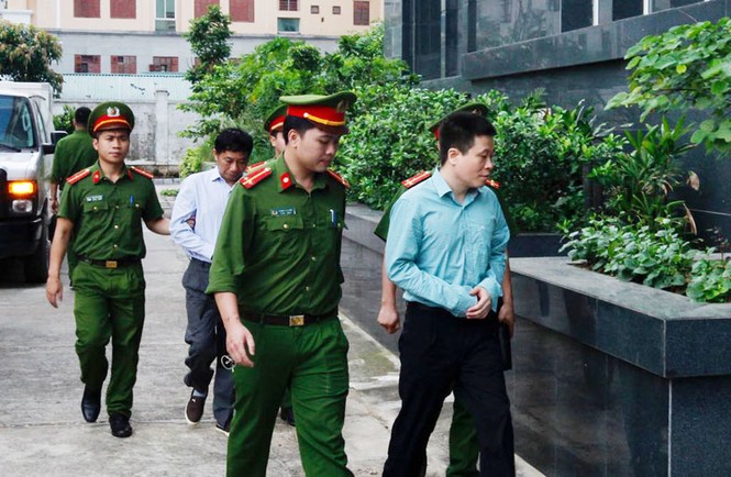 Xét xử phúc thẩm ông Đinh La Thăng trong vụ thất thoát 800 tỷ đồng - ảnh 1